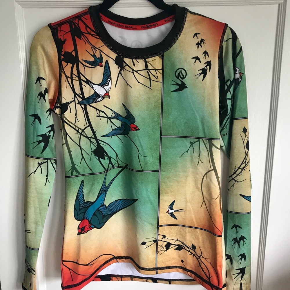 INKnBURN Flight Pullover with Thumb Holes